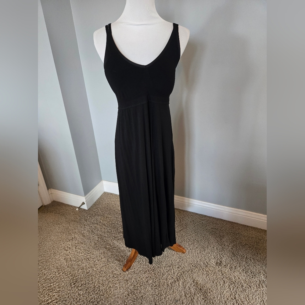 Black Sleeveless Maxi Sleep Dress